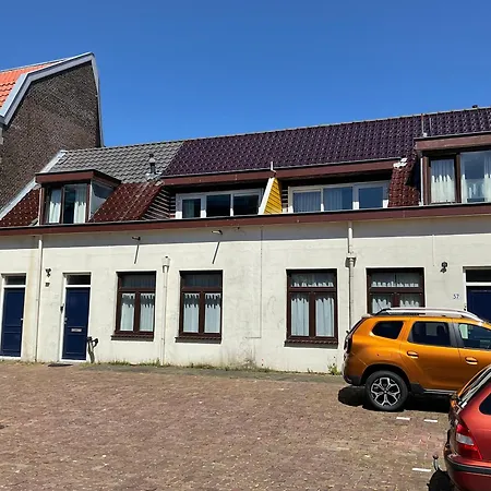 Fisherman's House By Hofstad Den Haag